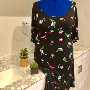 Half-sleeve dress with scoop neck and back tie